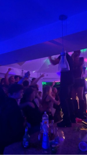 suche hausi/party – Party & Nightlife in Stuttgart
