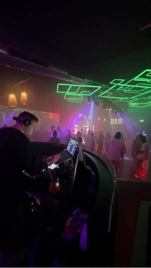 Suche Hausi – Party & Nightlife in Nürnberg