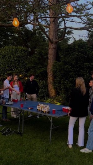 Freundesgruppe für den Sommer – Party & Nightlife in Frankfurt am Main